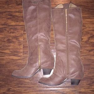 Women's boots